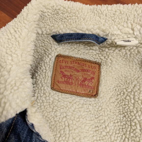 Levi's Original Sherpa Trucker Jacket medium blue size XS - Picture 3 of 15